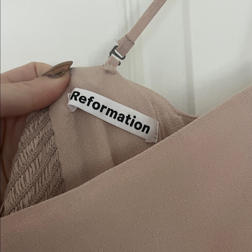 Reformation Ingrid Dress in Champagne - Picture 10 of 14